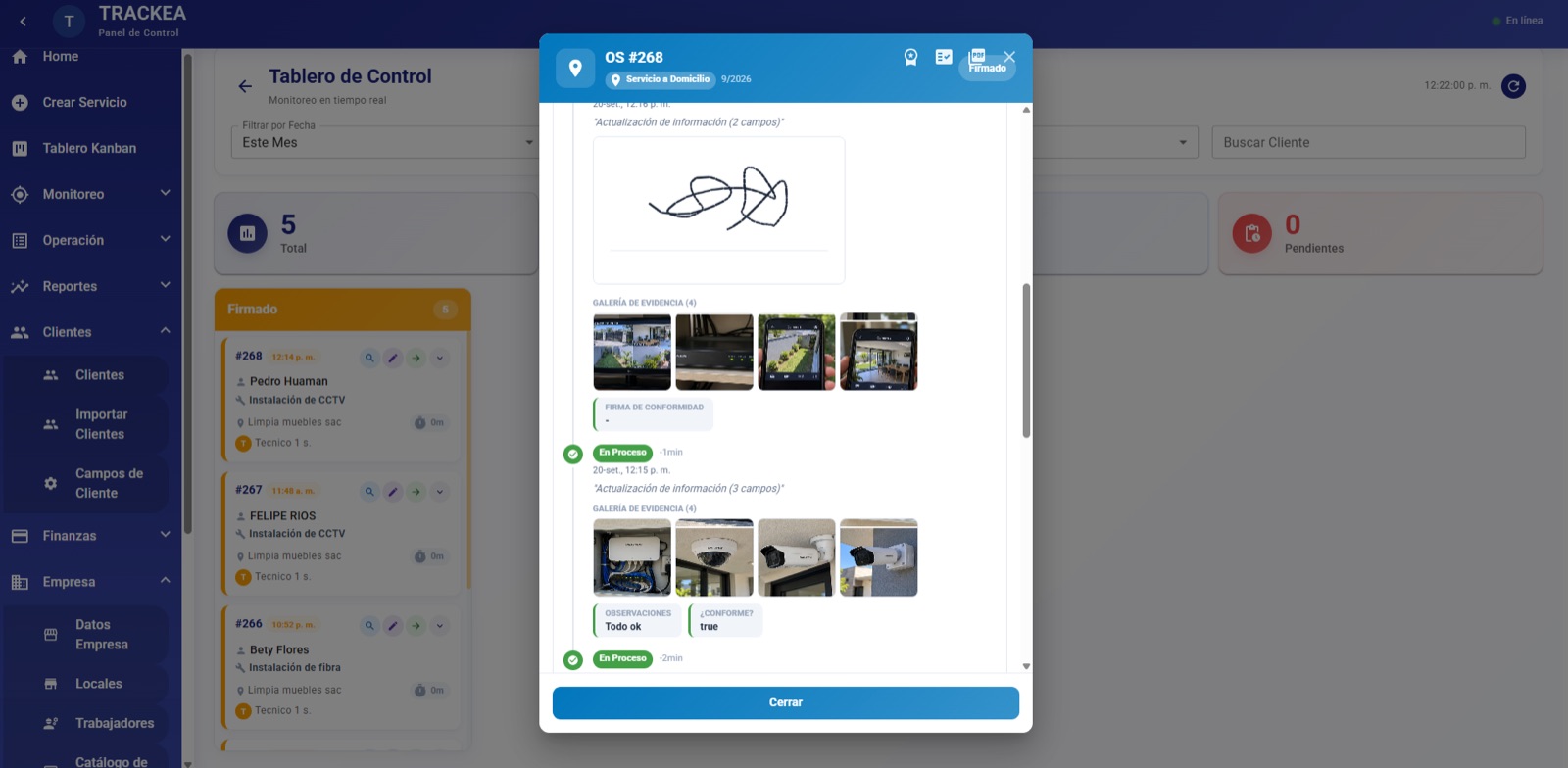 Tablero Kanban de TRACKEA con la orden de instalación en estado Firmado y su detalle con las fotos